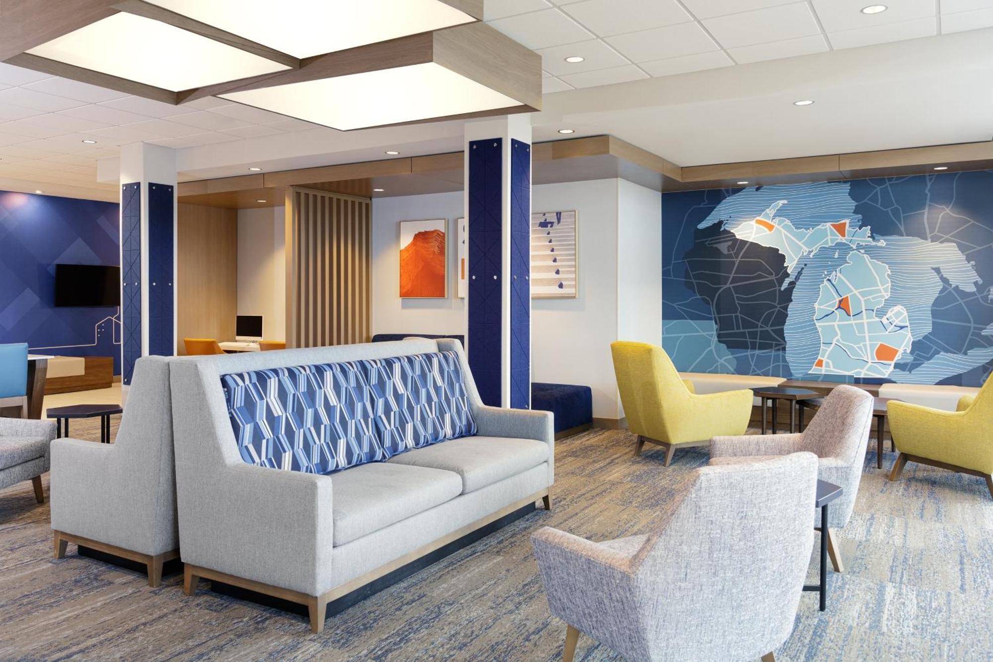 Holiday Inn Express Hotel & Suites Terre Haute By Ihg Bagian luar foto